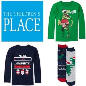 CHILDRENS PLACE| 2 Christmas Tees w/ Socks Gift Set Boy Child Holiday Present